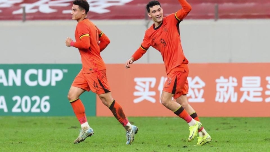 U22国足艰难破荒！拜合拉木半场压哨破门，3年前14-0