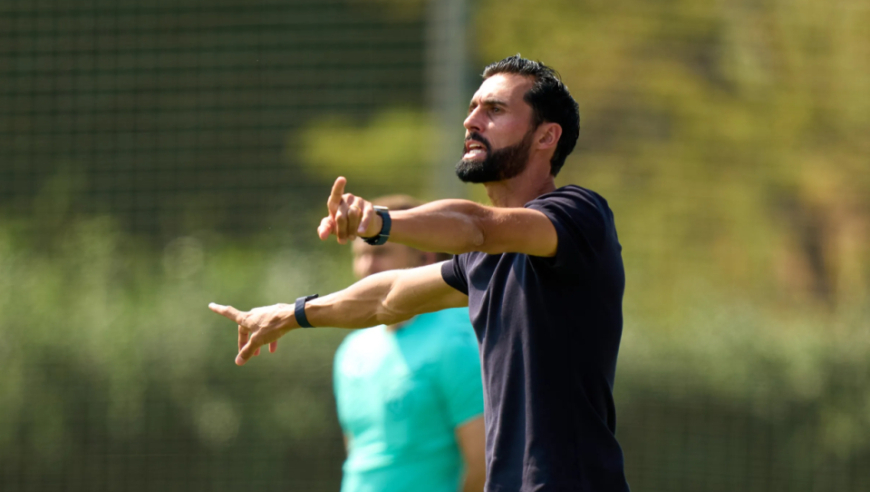 皇马新帅首秀！新版433阵型曝光，维尼修斯受重用，力争开门红