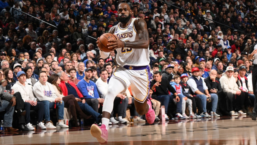 议起复盘｜终结比赛！打出统治级表现的詹姆斯恢复速度是否超出预期？