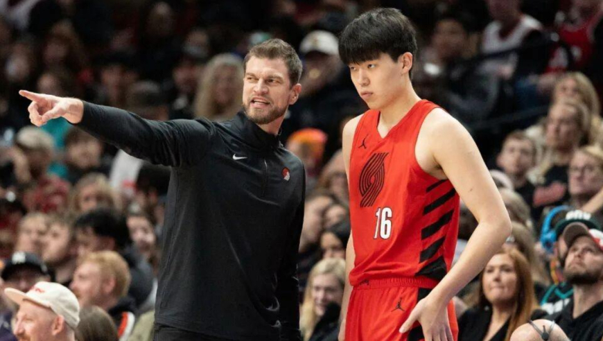 主打星 | 2分半填满数据栏，半场攻防一体，杨瀚森却被教练防住了