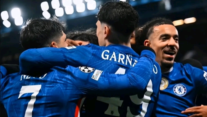 强到让人颤抖！慢镜还原切尔西连进3球完胜巴萨，亚马尔傻眼