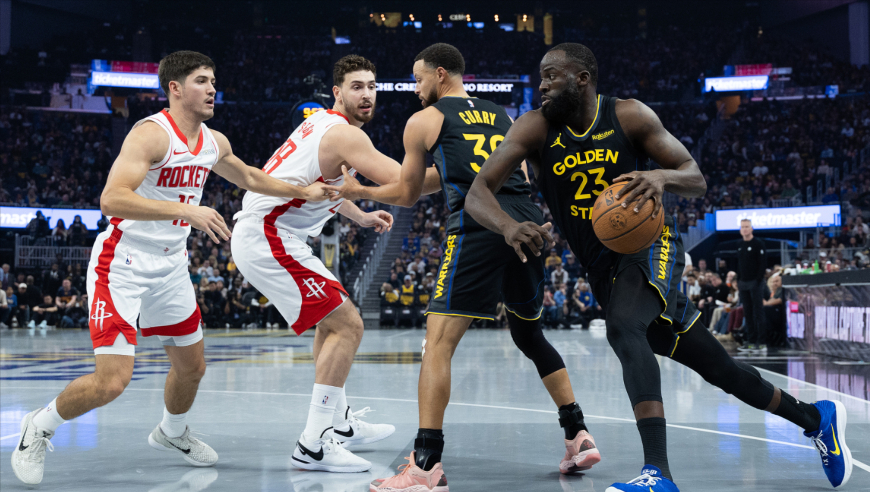 火箭勇士最后时刻：库里糟糕状态连送失误+伤退 火箭逆转取胜