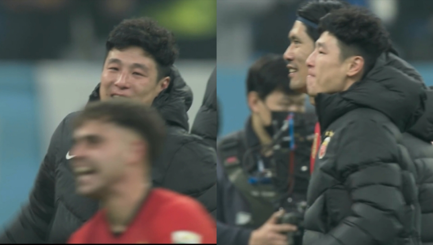 中超三连冠！海港赛后众生相：伤缺的武磊眼眶湿润球员围成一团欢呼