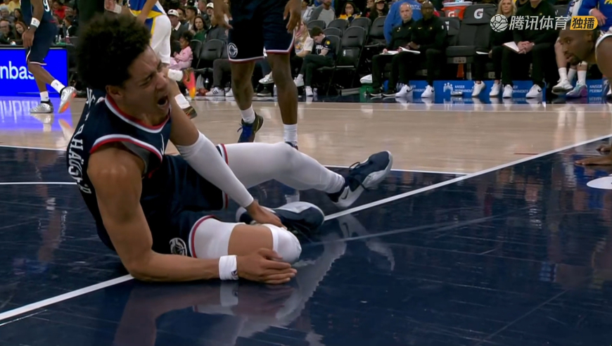 多角度看尼德豪泽受伤离场：飞身追帽后失衡落地痛苦哀嚎右脚不能落地