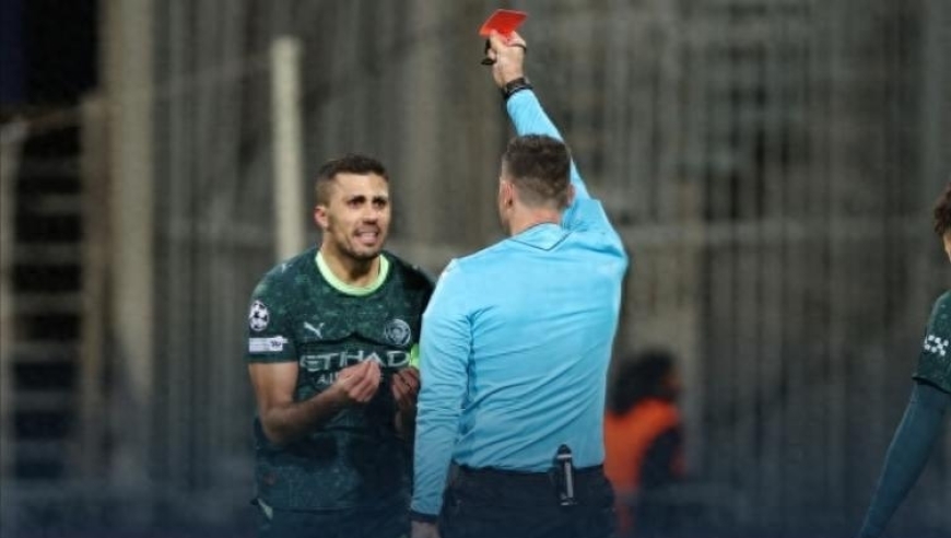 惨案不断！瓜迪奥拉该下课 曼城1-3送博德闪耀首胜 哈兰德8场梦游