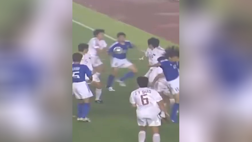 04年亚洲杯决赛国足遭日本手球窃取胜利，时隔22年U23小伙能否为老大哥们一雪前耻