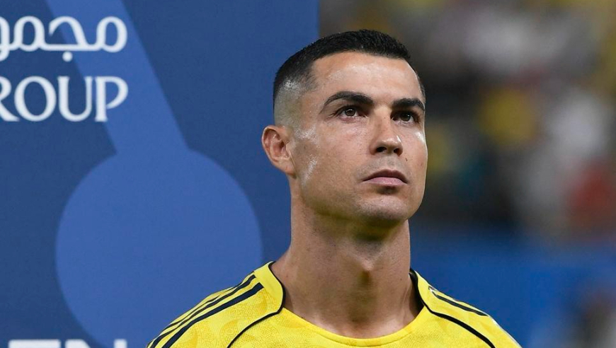 3-1，40岁C罗腾空转体180度怒吼庆祝：制造2球，率队8连胜领跑