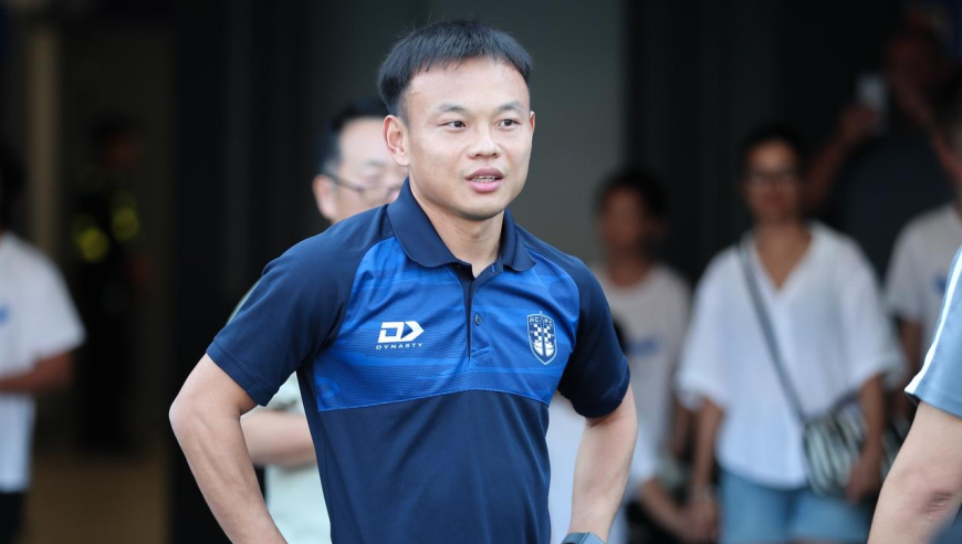 这里足球很纯粹！世俱杯中国独苗周通介绍队友：房产中介可乐公司员工