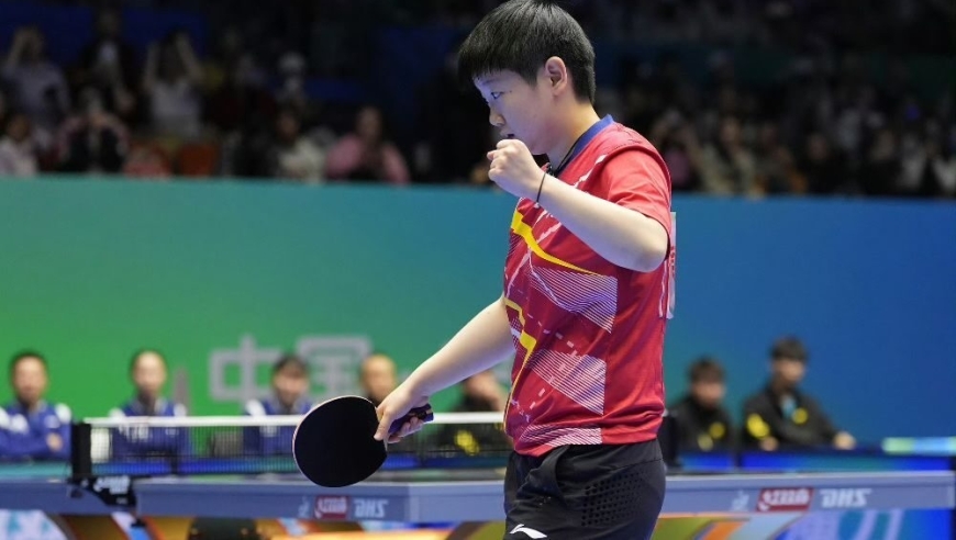 全运乒乓球：单打8强已出其四！6大世界冠军获胜，樊振东迎战黑马
