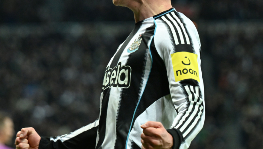 英超：曼城1-2纽卡落后榜首4分 巴恩斯双响，多纳鲁马连献神扑