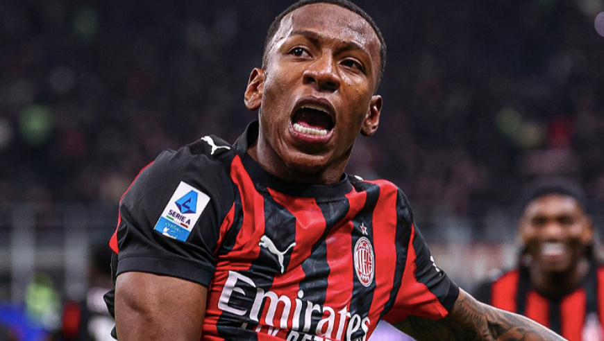 1-0双杀领头羊！4.9亿豪门笑傲百年德比 终结死敌8连胜+落后7分