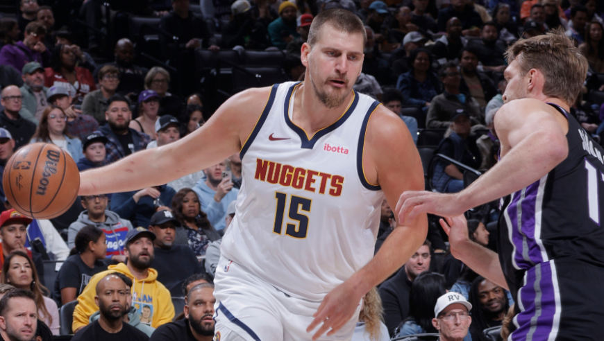 掘金5连胜！威少14分8板11助拼尽全力，约基奇高效爆发，国王首发低迷