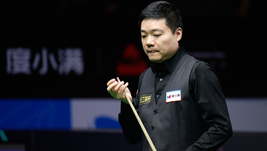 丁俊晖带来无解中袋 细腻围球一杆制胜强势晋级