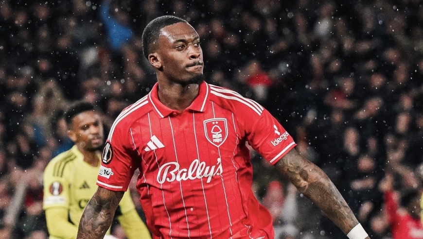 足坛一夜动态：英超9队全进欧战16强！本菲卡官方否认前锋种族歧视