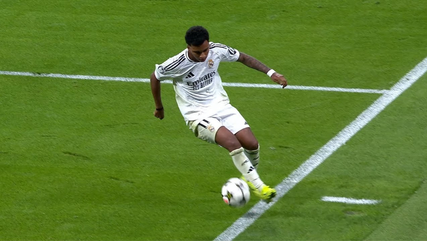 低调的巨星！罗德里戈逆足世界波 1V2桑巴舞步闪耀伯纳乌