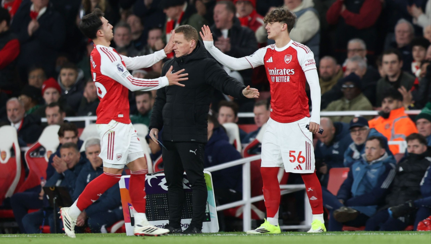 英超-约克雷斯破门 16岁道曼英超首球创历史，阿森纳2-0埃弗顿