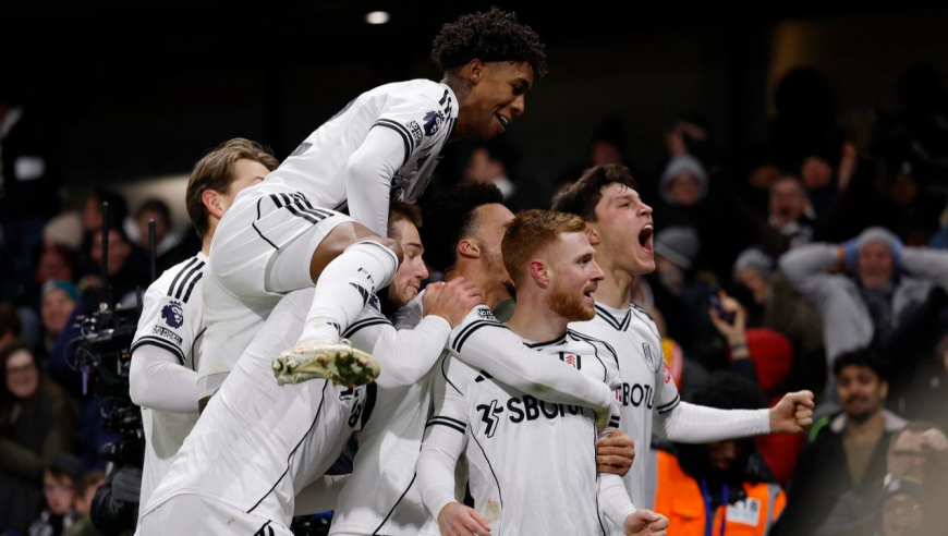 你怎能不爱足球！英超疯狂剧情：利物浦94分钟绝杀97分钟遭反绝平