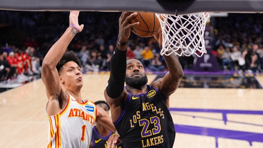 湖人25分大胜！一口气获4大利好：老詹准三双艾顿17+18平奥胖纪录