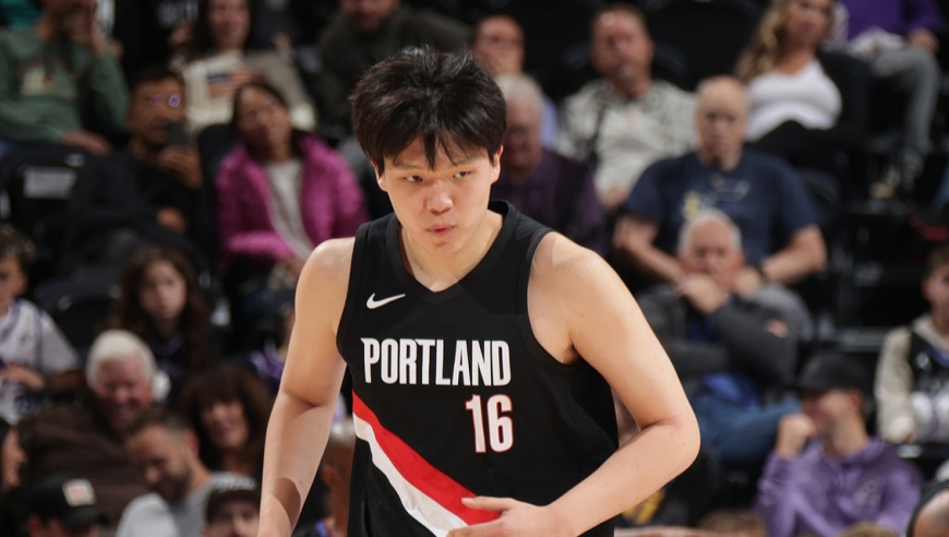 苦坐冷板凳！开拓者正式放弃杨瀚森！再见了，NBA