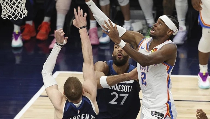 三战两败！雷霆打破勇士纪录已成幻想，接下来魔鬼赛程等着他们