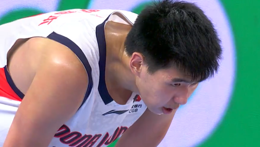 没想到！广州队淘汰辽宁队晋级，徐昕打出CBA巨星水平