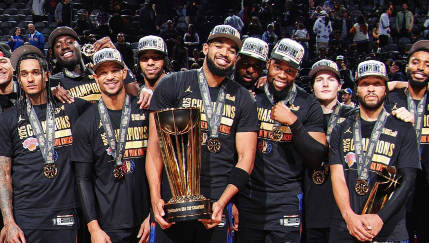 捐出53万美元奖金！唐斯抱冠军奖杯合影 豪言下一个目标冲击总冠军