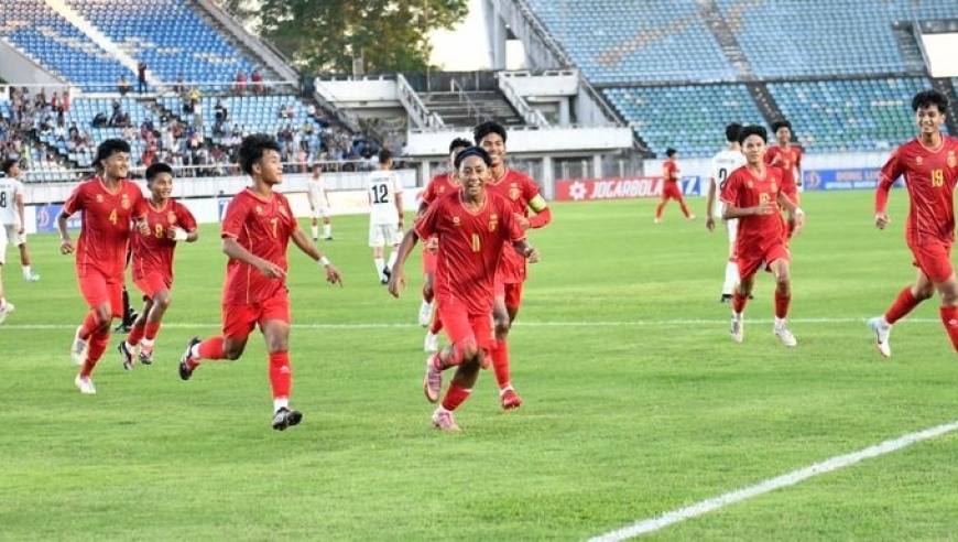 2-0！亚预赛最大冷门诞生，排名163鱼腩掀翻阿曼，下轮打平就出线