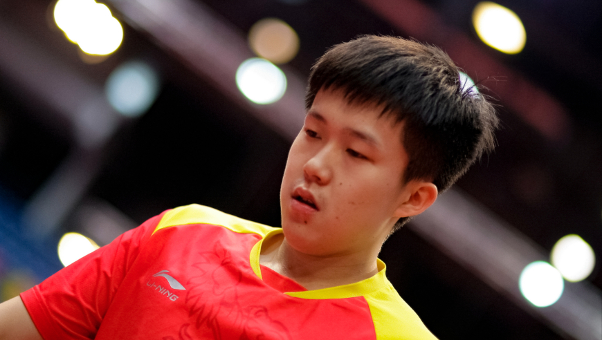 18岁的天才克星！王楚钦青奥会双杀张本智和，击碎天才神话｜体坛记忆