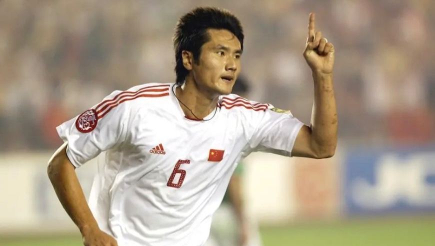 体坛记忆丨2007年亚洲杯无解圆月弯刀领衔！邵佳一国足生涯五佳球