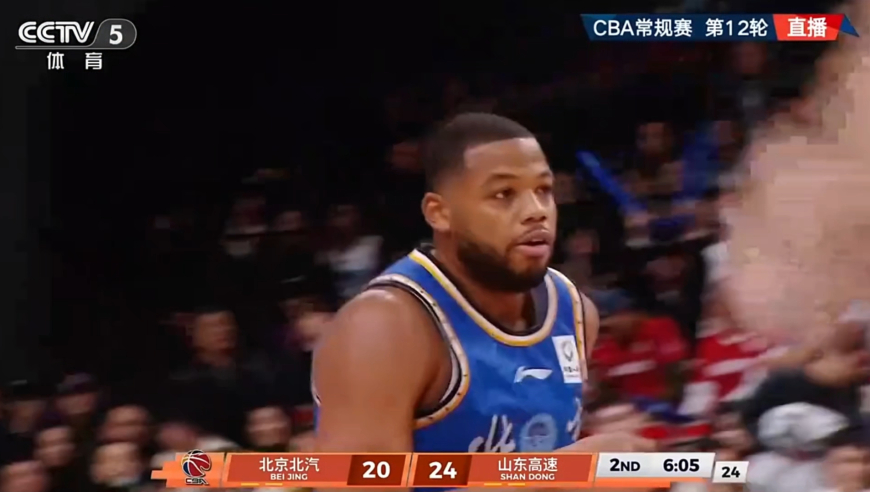 三分雨！山东北京两队外援合计连中5记三分 疯狂玩起对飚