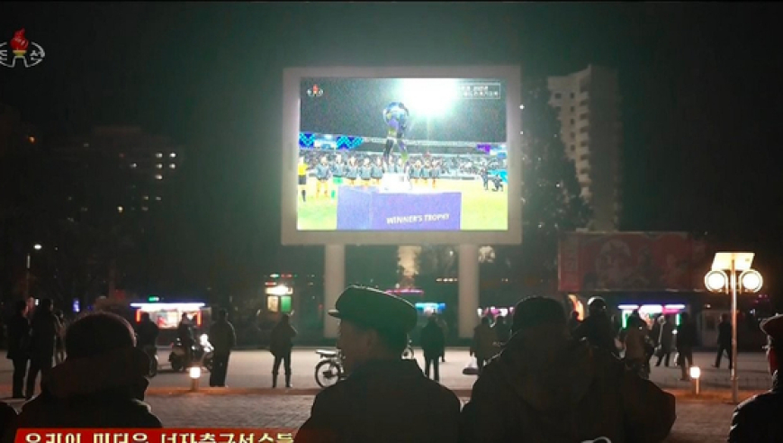 朝鲜首次举行街头庆祝活动，欢庆球队2025年U-17女足世界杯卫冕
