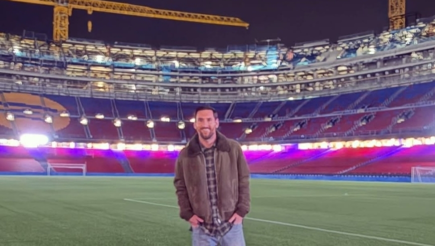 泪目！梅西重返诺坎普，1638天前带着遗憾离开，或终结拉总时代