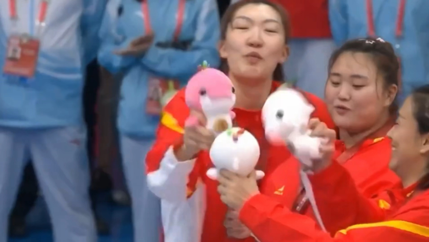 银河战舰解体真因？曝四川女篮投资人对全运会丢冠感到失望和寒心