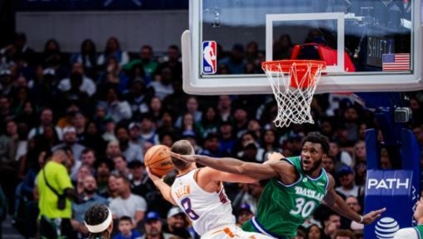 状元全能大战布克26+9，克莱6记三分带不动拉塞尔，太阳力克独行侠