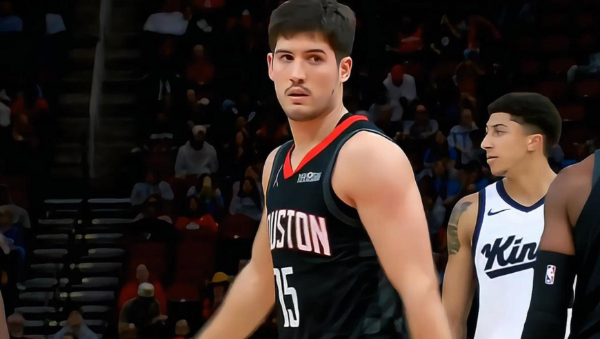 一节就打崩了！谢泼德连轰11分 火箭首节前后轰15-0碾压国王全过程