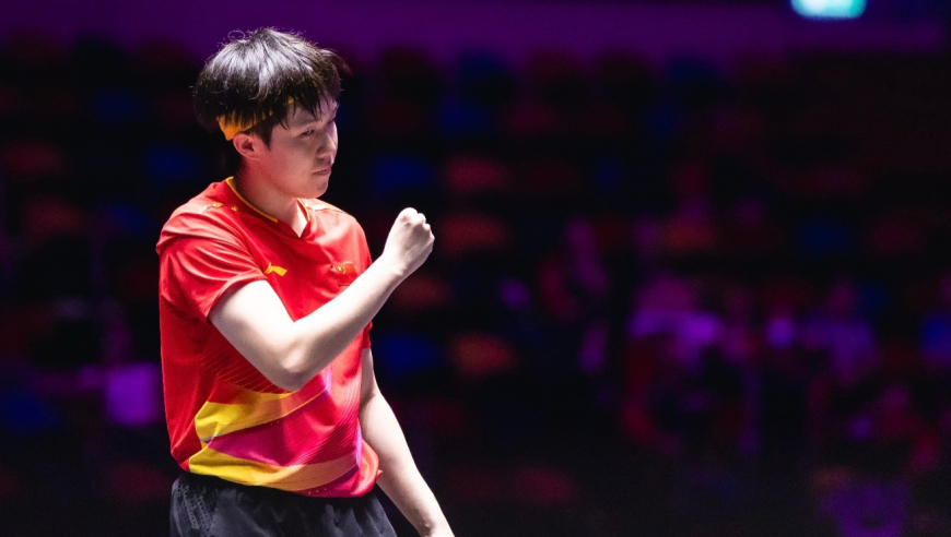 定海神针！王楚钦连拿9分制胜全程：3-0横扫侯赛因助国乒逆转