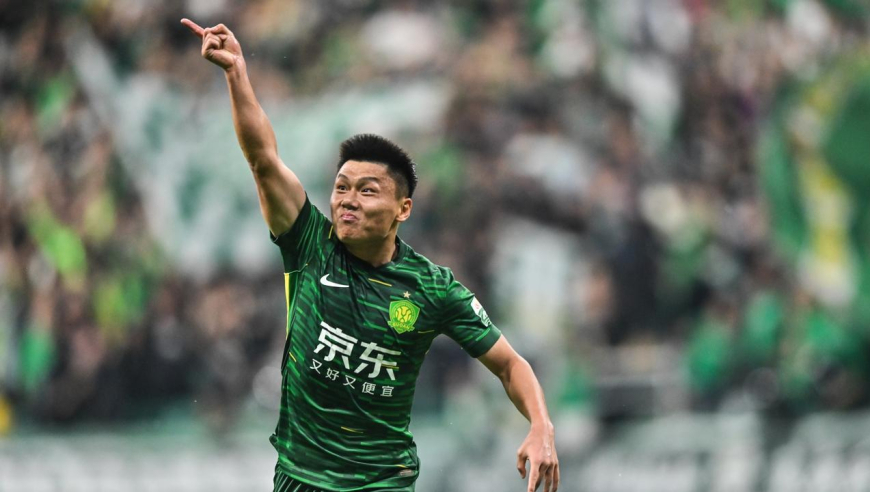 又猛又虎！回看方昊三次名场面，凶狠铲翻队友+贝尔式狂飙传中