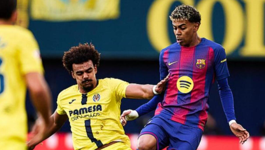 西甲-联赛8连胜年度收官！巴萨2-0十人黄潜，亚马尔破门+造直红，拉菲尼亚点射