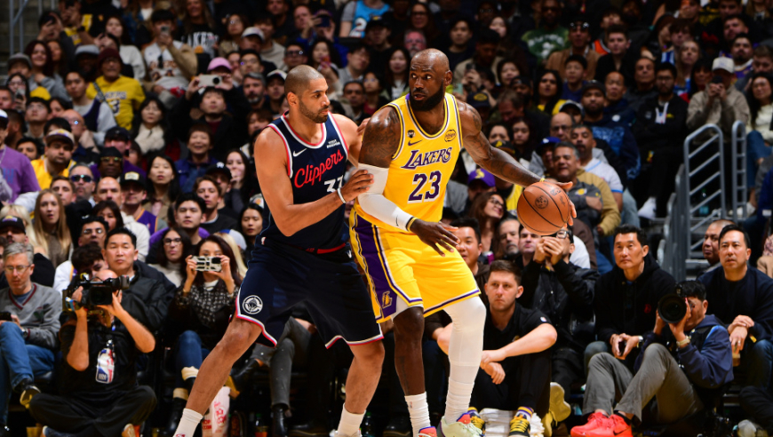 数据帝：詹姆斯缔造NBA历史纪录 38+11+8三分！东契奇变队史首人