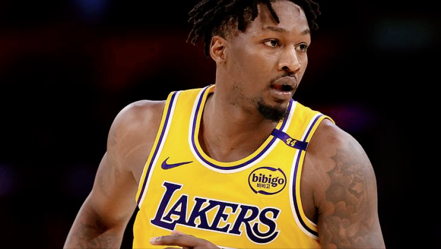 佩林卡封神操作！走的全成玻璃人，新援助湖人新赛季起飞