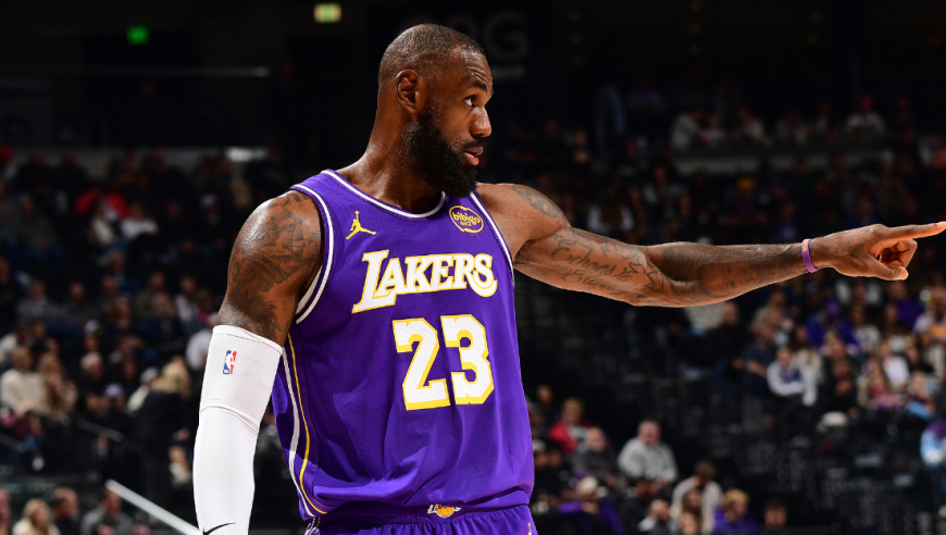 詹姆斯vs爵士28分全过程：17投8中神级拉杆+湖人百分连线美如画