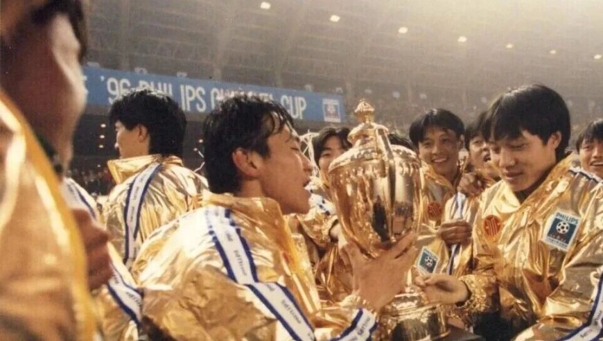 北京国安：36亿债务压顶，解散危机还是转型契机？