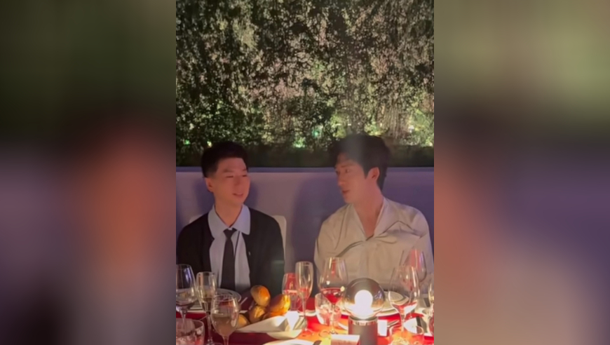 马龙颜值太顶了！出席晚宴，与井柏然热聊+同框倪妮，气质十足