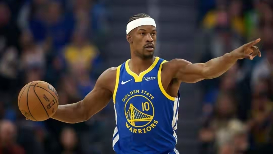 约基奇受伤！场均24+6成周最佳，太像巴特勒，掘金陷入幸福的烦恼