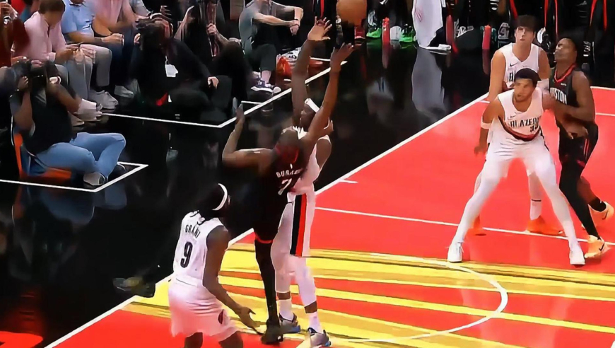 火箭有两个死神？小贾联手杜兰特轮番得分 两人打球风格神相似