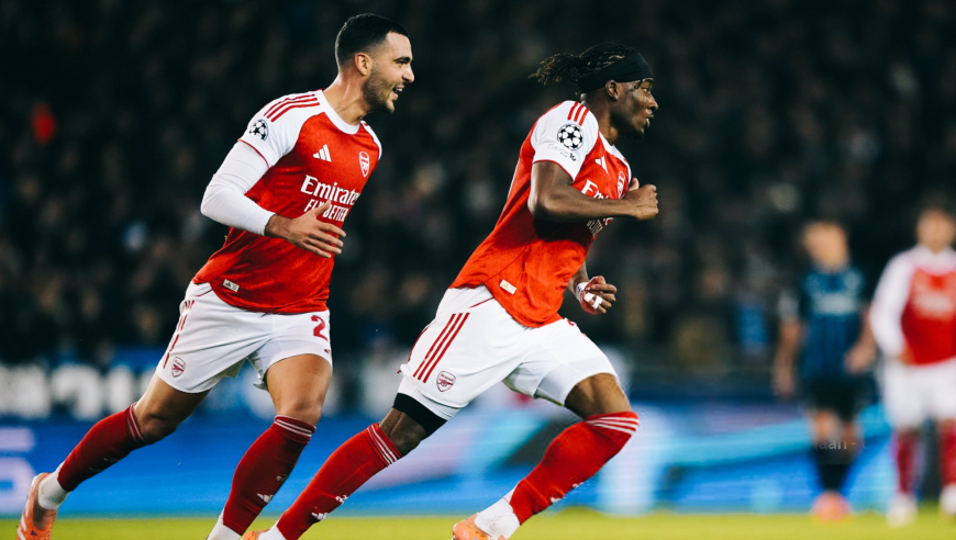 足坛同夜五佳球：马杜埃凯超级个人秀破门PK欧青联赛场逆天倒挂金钩