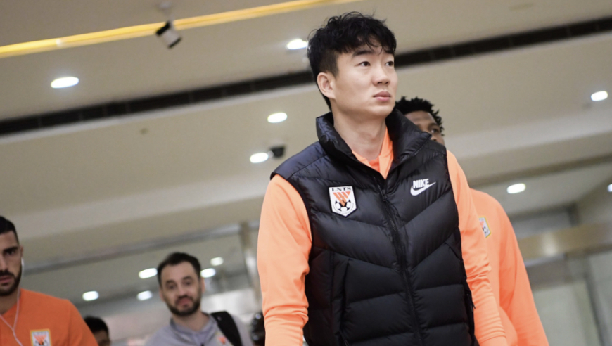 欠7万3年没还清！戴琳在球迷去世后告知对方母亲：他说不要我还钱了