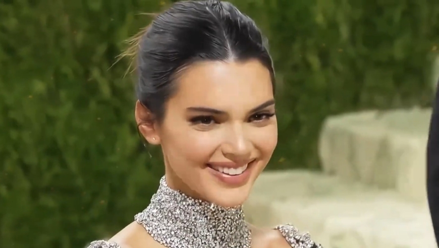 为了得到巅峰期的肯豆詹娜，NBA球星们付出了多大的代价？