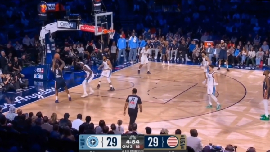 当代乔丹!伦纳德天神下凡拿下31分，把全明星赛打成个人表演赛!