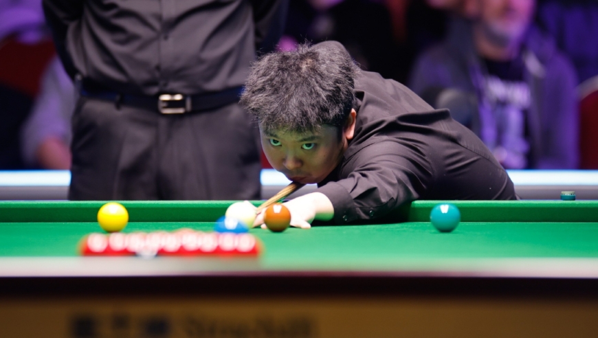 奥沙利文附体 张安达连续推进两颗SSS级贴库红球 准度惊为天人